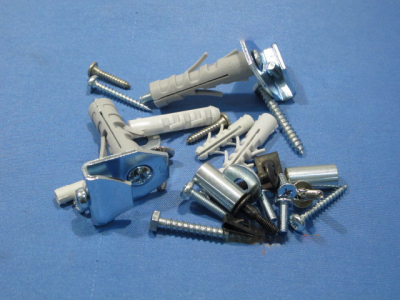 КРЕПЕЖНЫЙ НАБОР